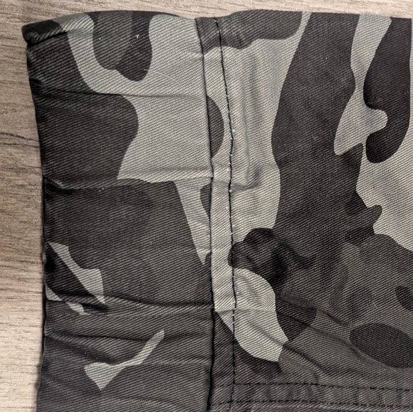 “C1RCA Camo Cargo Jogger Pants Zip Pocket Streetwear” - Picture 4 of 8